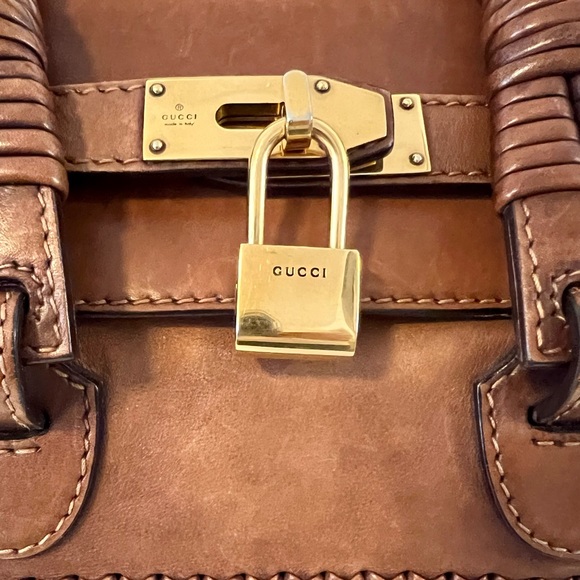 Gucci Leather Bag 2011 Collection - Picture 7 of 14
